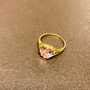 14k pink CZ heart shaped ring 2.27 grams